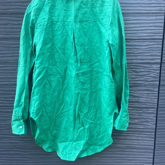 MONDAY Swimwear Monaco Linen Shirt in green small - Picture 9 of 11